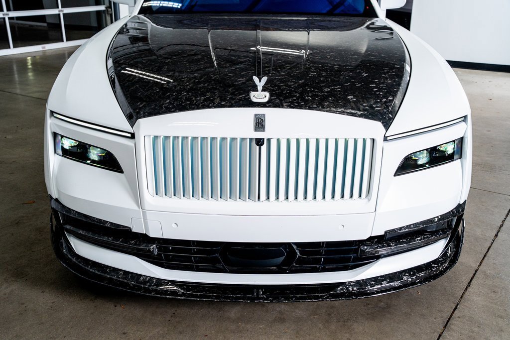 Used 2024 Rolls-Royce Spectre w/ Spectre Launch Package image 18