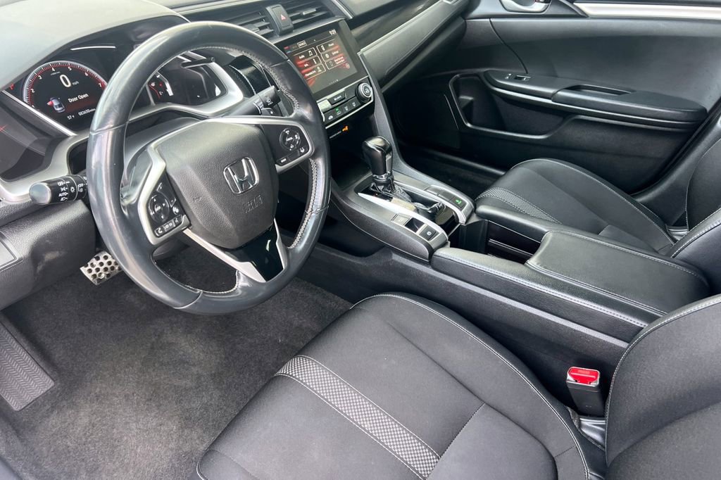 Used 2019 Honda Civic Sport image 12