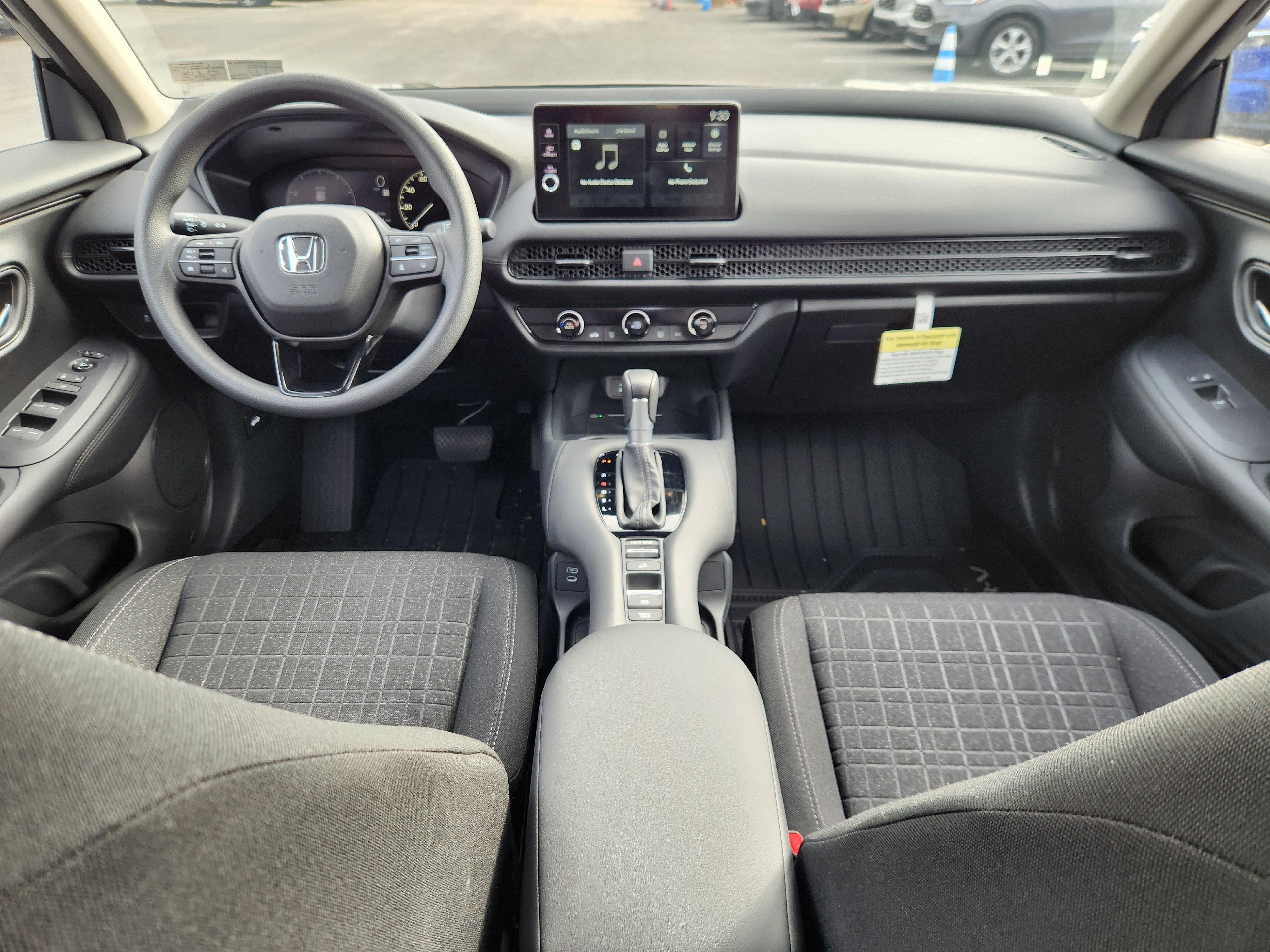 Used 2027 Honda HR-V LX image 8