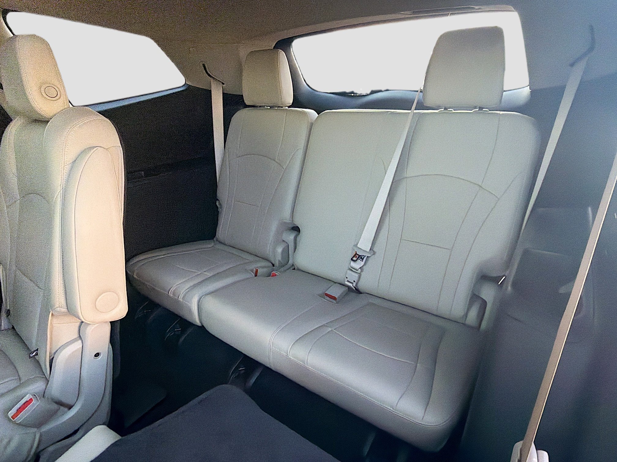 Used 2018 Buick Enclave Essence w/ Trailering Package AWD/4WD image 30
