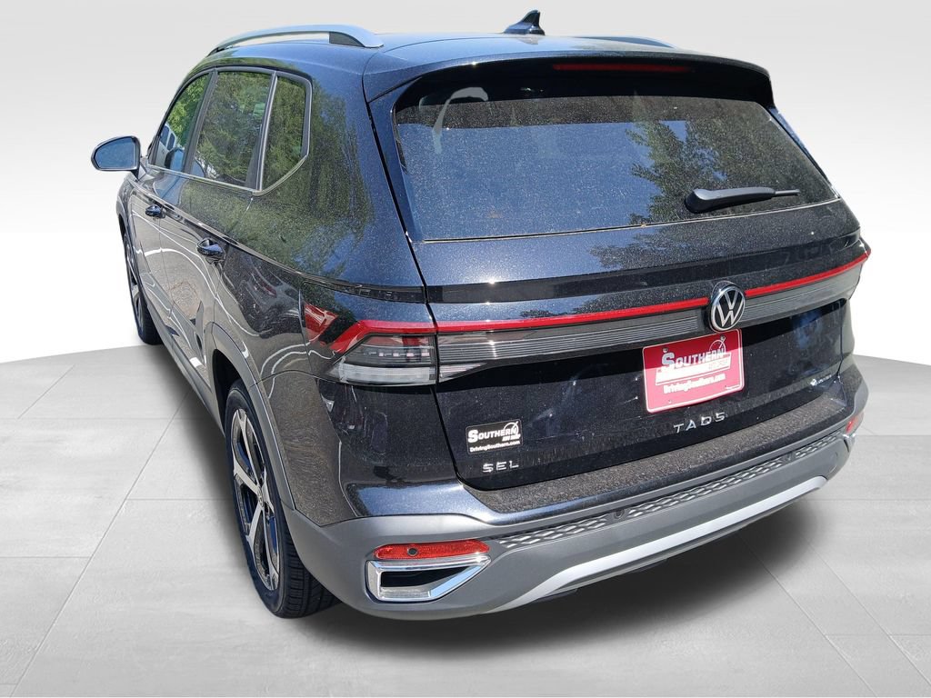 New 2026 Volkswagen Taos SEL AWD/4WD image 3