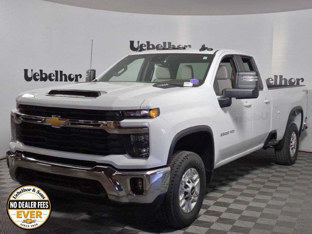 New 2026 Chevrolet Silverado 2500 LT w/ Convenience Package AWD/4WD image 3