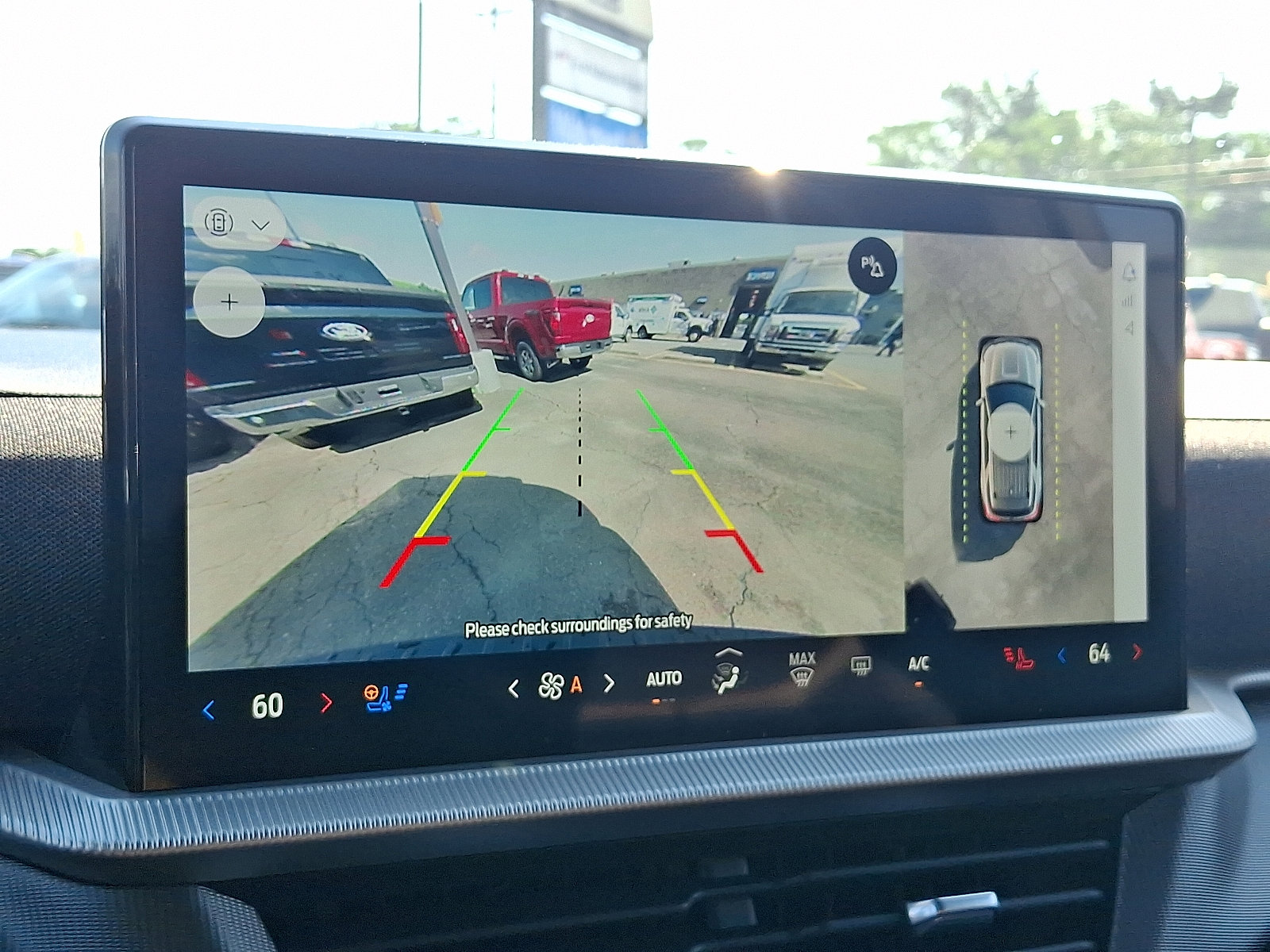 Used 2025 Ford Explorer ST image 16