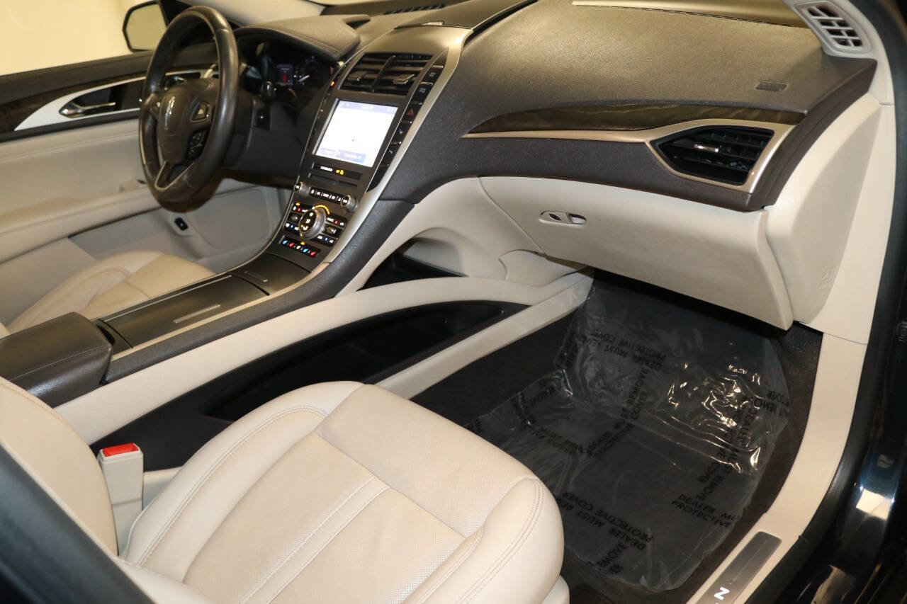 Used 2020 Lincoln MKZ Reserve w/ Elements Package image 79