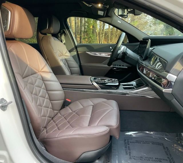 Used 2023 BMW 740i 740i image 21