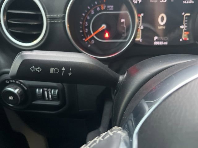 Used 2018 Jeep Wrangler Unlimited Sahara image 16