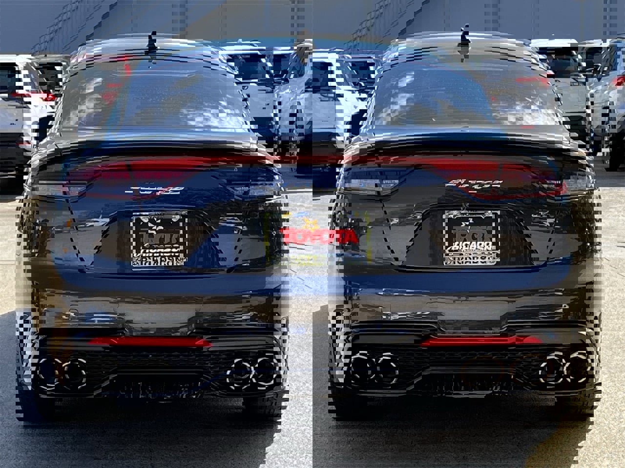 Used 2022 Kia Stinger GT1 image 5