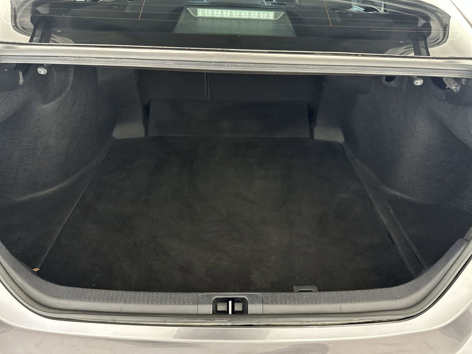 Used 2024 Toyota Camry XSE w/ Navigation Package image 25