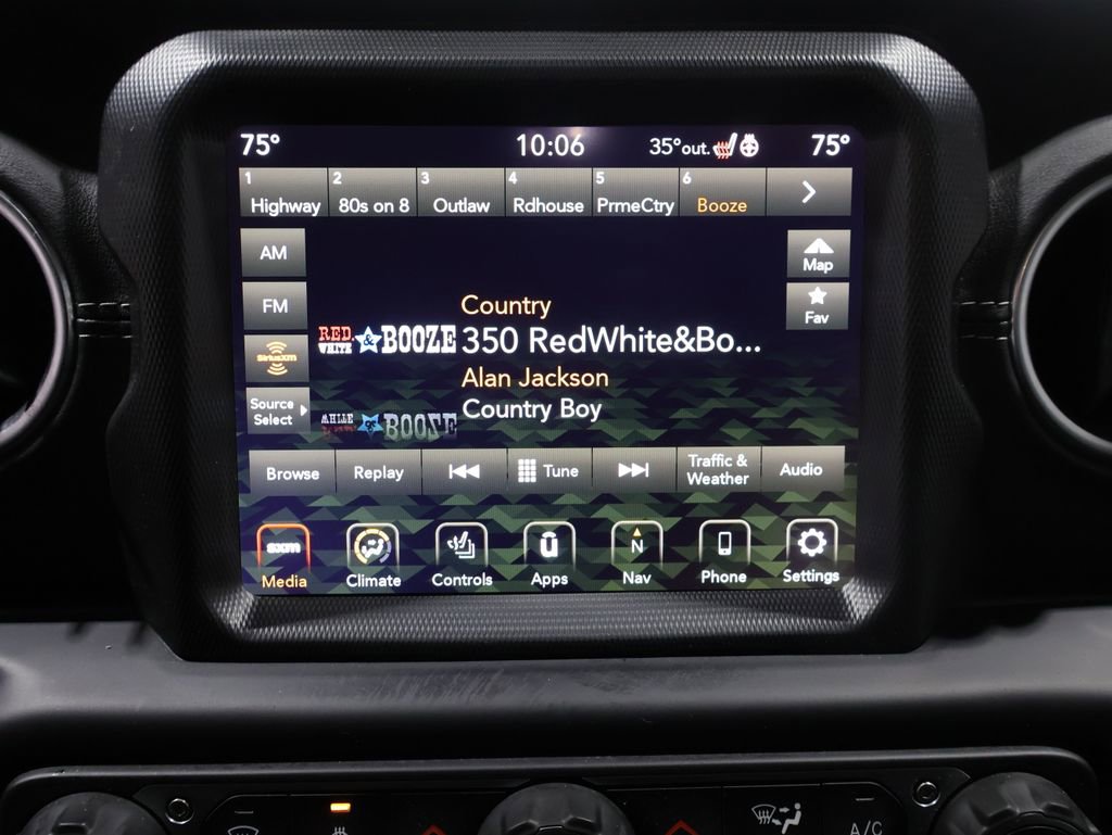 Certified 2021 Jeep Wrangler Unlimited Sahara image 30