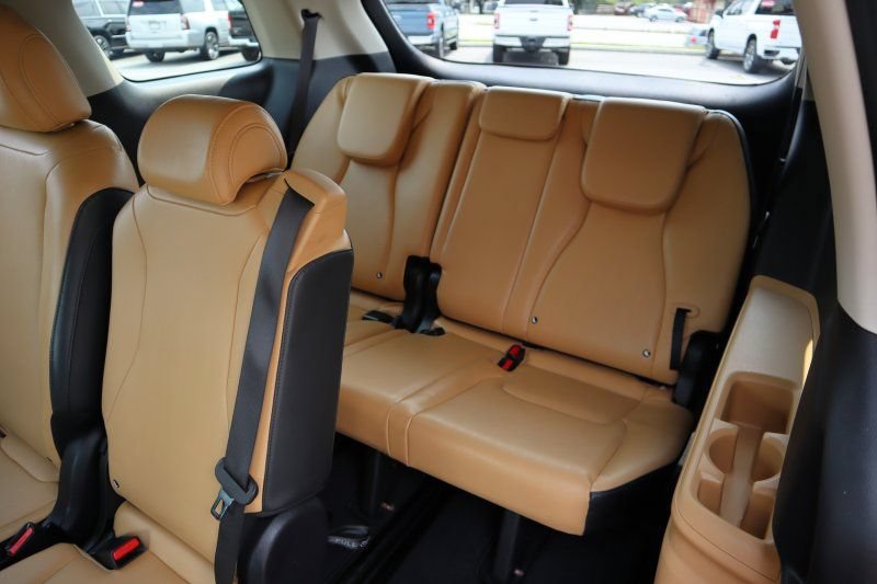 Used 2022 Kia Carnival LX FWD image 15