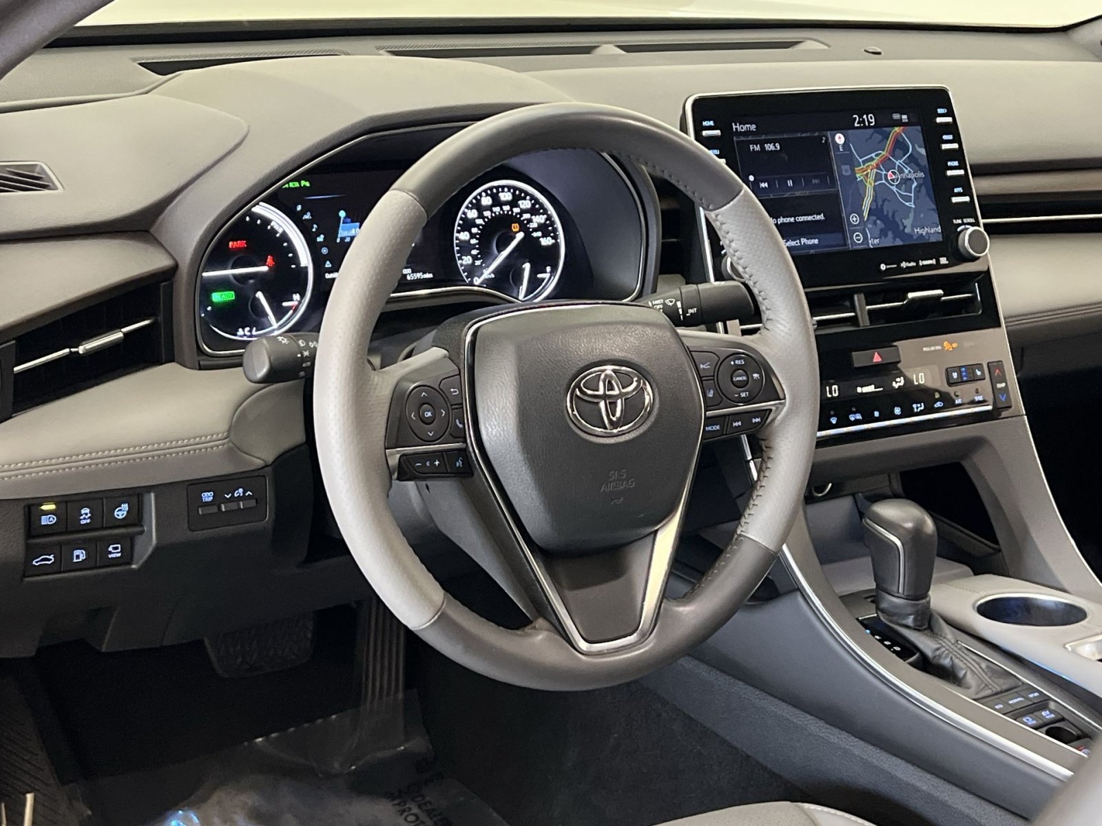 Used 2020 Toyota Avalon Limited w/ Advanced Safety Package FWD image 15