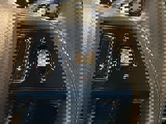 Used 2020 Lincoln Corsair Reserve w/ Equipment Group 201A image 21