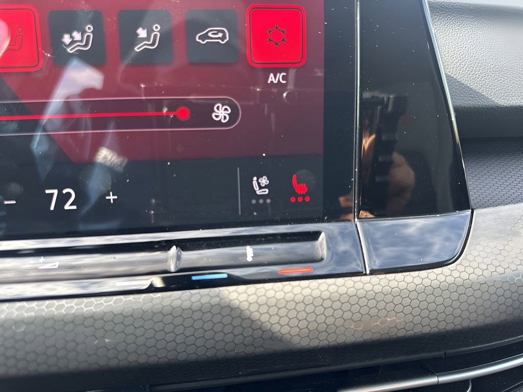 Used 2024 Volkswagen GTI SE image 23