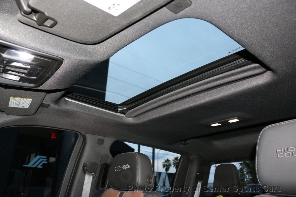Used 2021 Chevrolet Silverado 1500 High Country w/ Technology Package AWD/4WD image 43