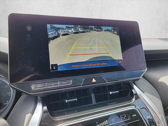 Used 2023 Toyota Venza XLE AWD/4WD image 20