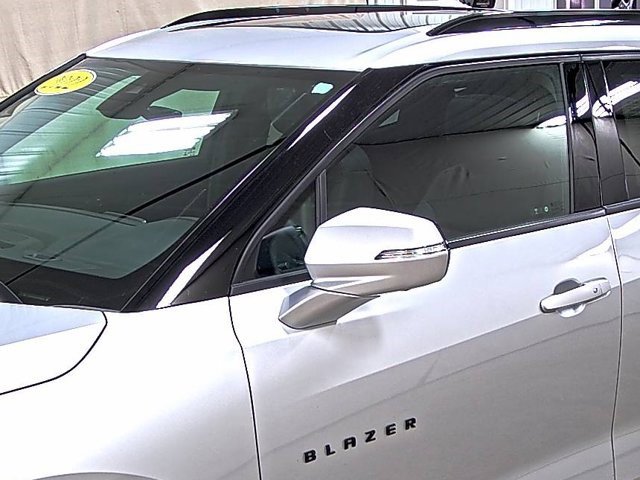 Certified 2022 Chevrolet Blazer RS w/ Enhanced Convenience Package image 8