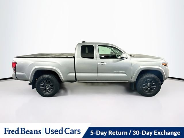Used 2022 Toyota Tacoma SR5 AWD/4WD image 10