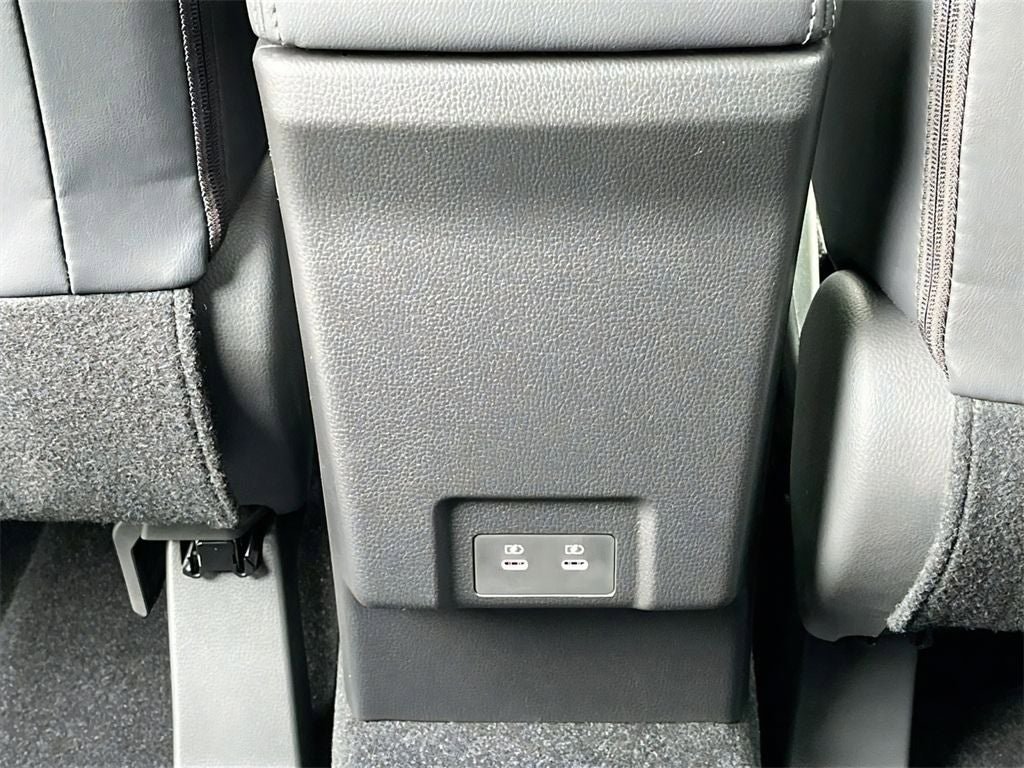 New 2026 Mitsubishi Eclipse Cross AWD image 35