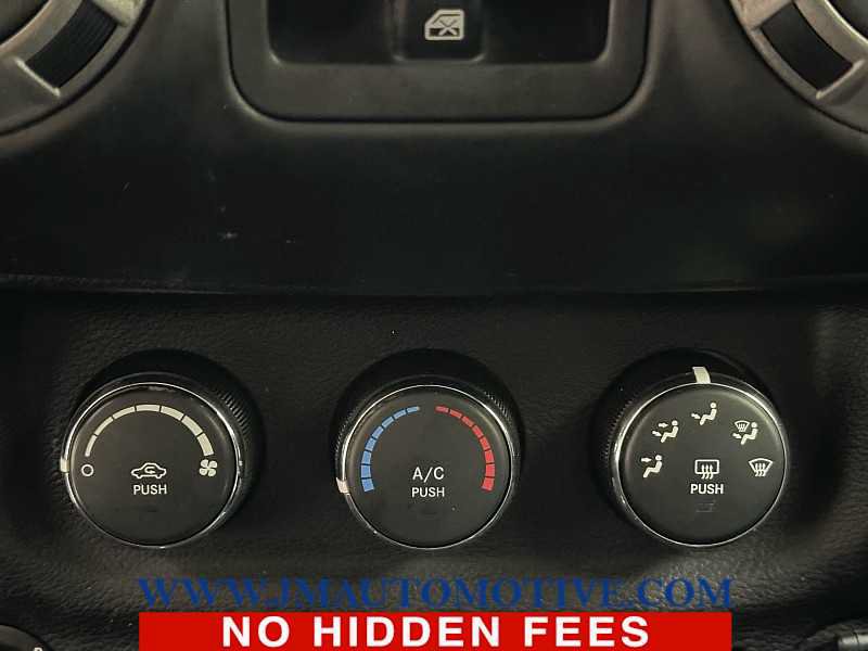 Used 2017 Jeep Wrangler Unlimited Sport w/ Quick Order Package 24S AWD/4WD image 32