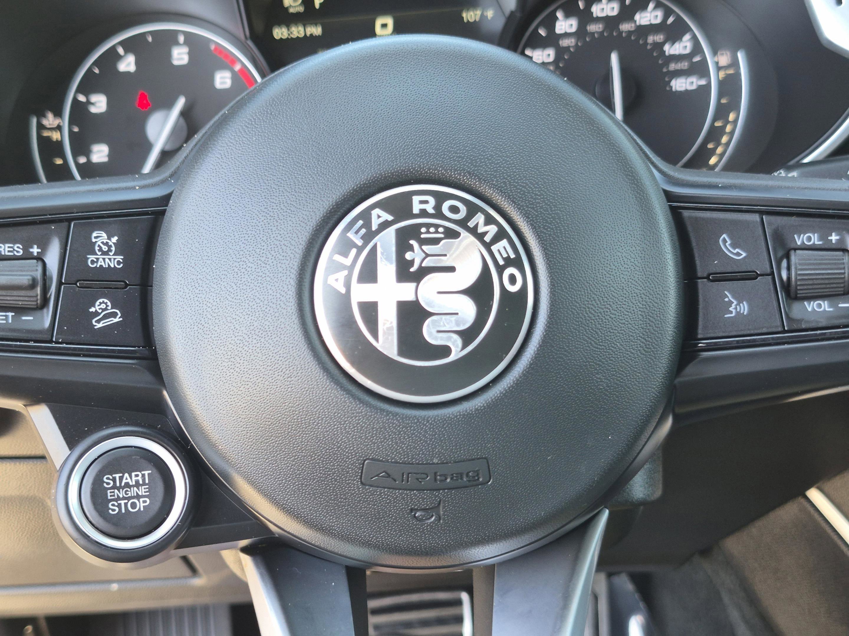 Used 2022 Alfa Romeo Stelvio Sprint RWD image 41