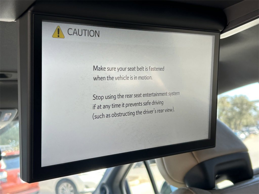 Used 2023 Toyota Sienna XLE image 26