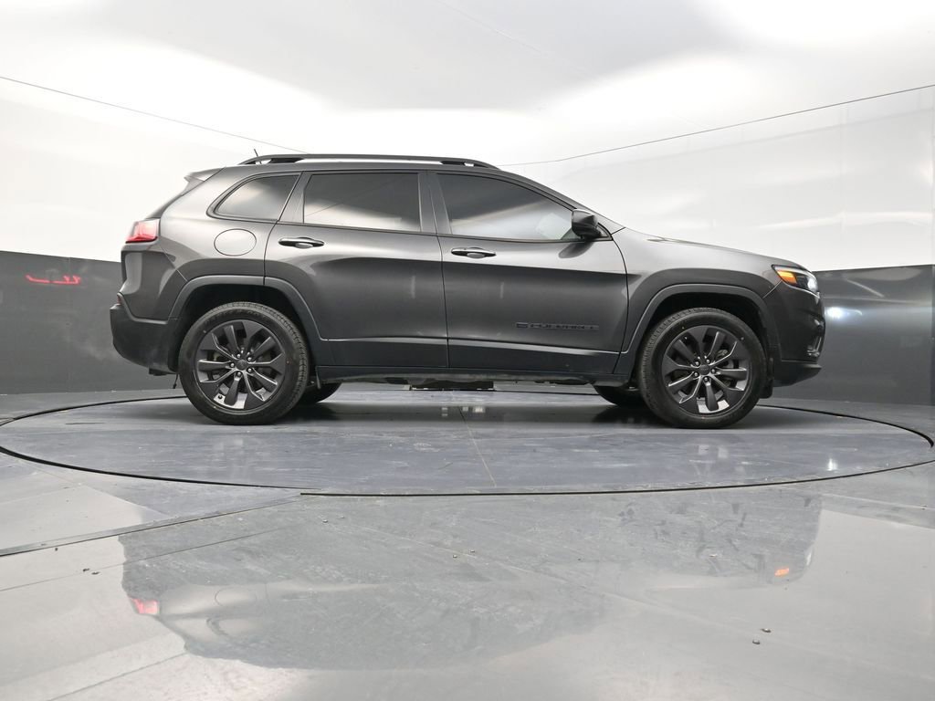 Used 2021 Jeep Cherokee Latitude Lux 80th Anniv w/ Quick Order Package 26U 80TH image 32