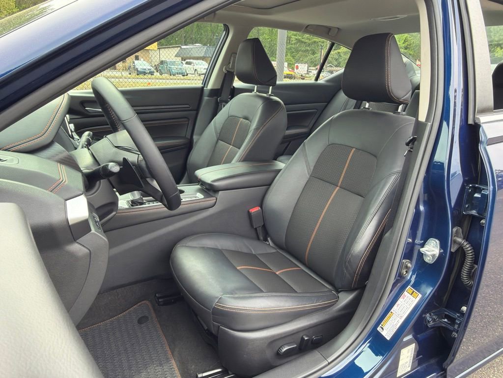 Used 2021 Nissan Altima 2.5 SR w/ SR Premium Package AWD/4WD image 18