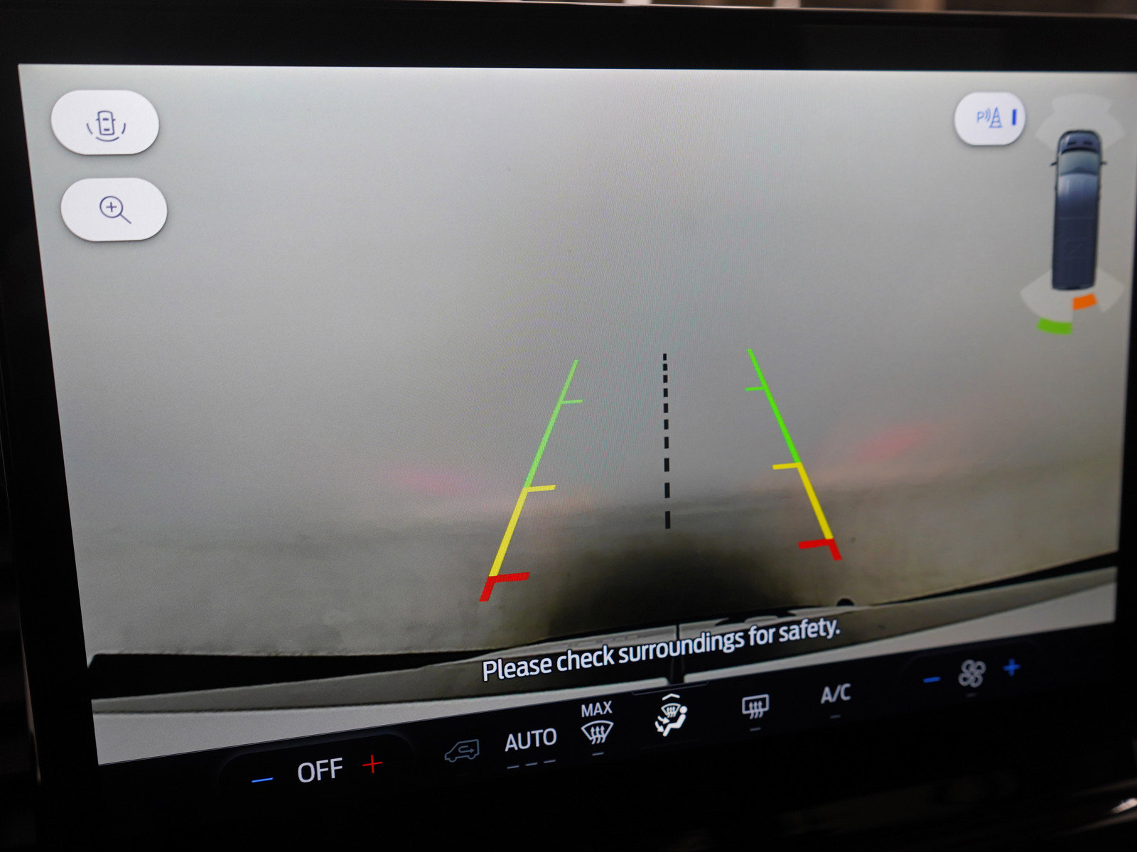 Used 2024 Ford Transit 350 XLT image 26