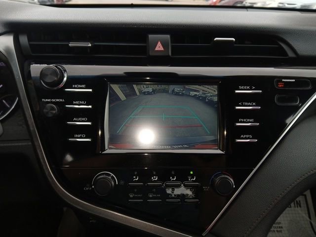 Used 2018 Toyota Camry LE FWD image 27