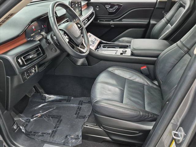 Used 2022 Lincoln Aviator Reserve w/ Equipment Group 201A RWD image 16
