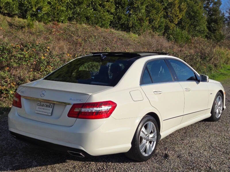 Used 2012 Mercedes-Benz E 350 BlueTEC Sedan image 8