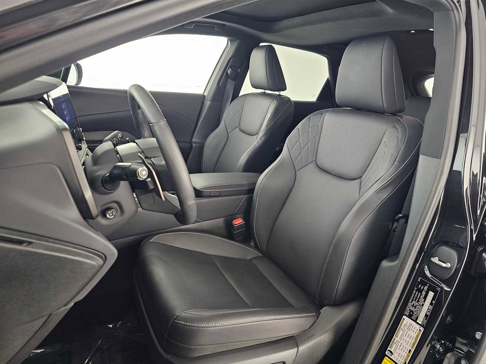 Certified 2025 Lexus RX 350h w/ Convenience Package image 20