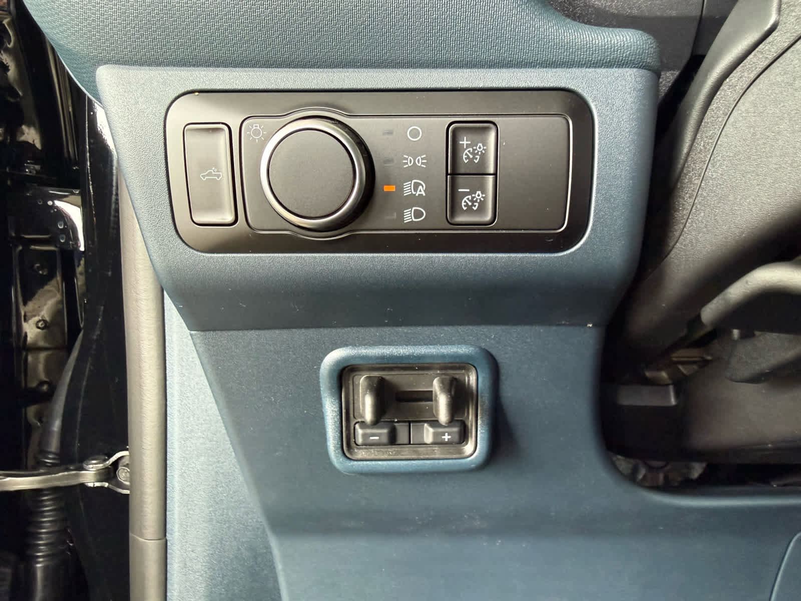New 2026 Ford Maverick XLT AWD/4WD image 12