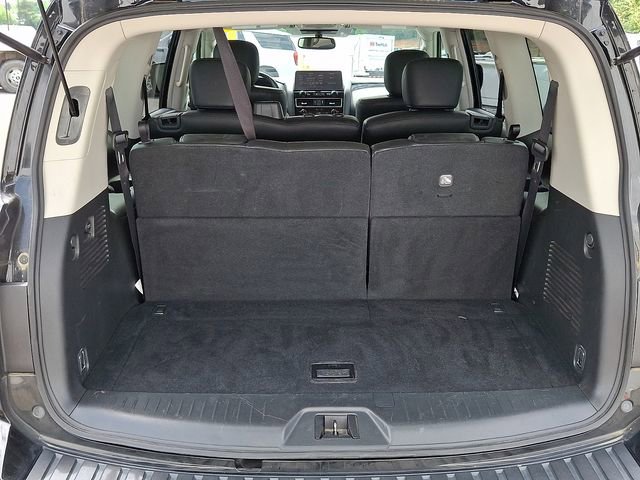 Used 2021 Nissan Armada SV w/ SV Appearance Package RWD image 26