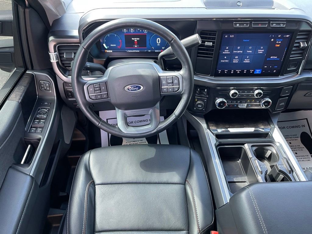 Used 2023 Ford F350 Lariat w/ FX4 Off-Road Package AWD/4WD image 6