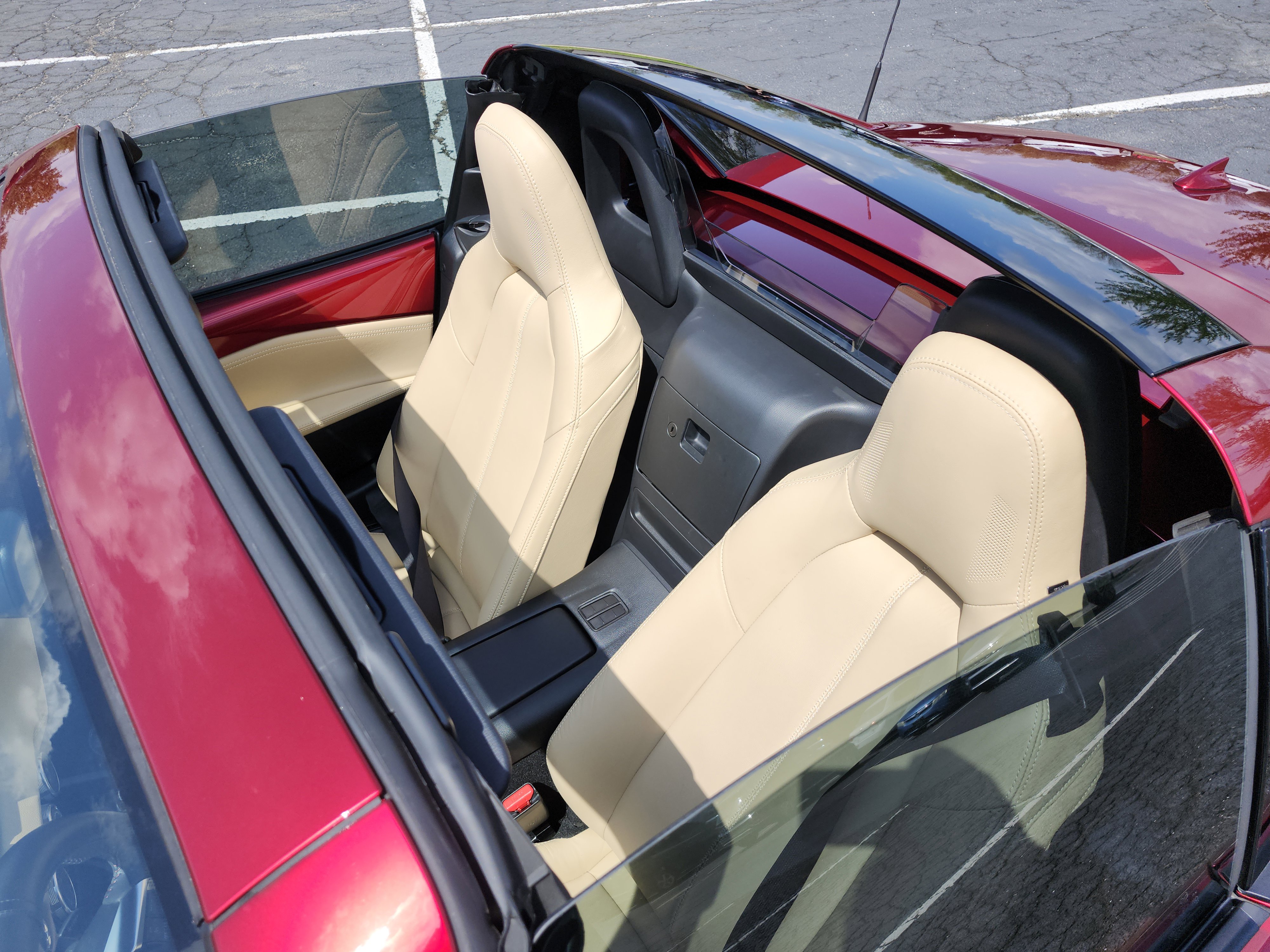 Used 2019 MAZDA MX-5 Miata RF Grand Touring RWD image 17