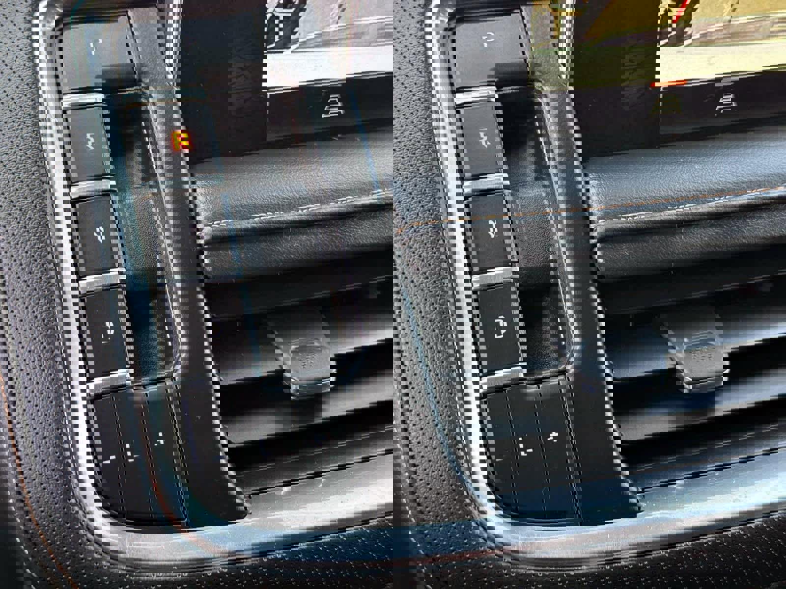 Used 2024 GMC Yukon AT4 image 25