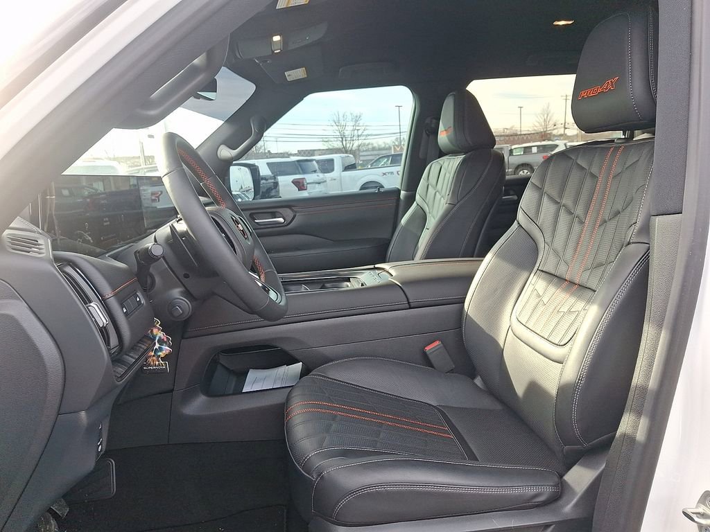 Certified 2025 Nissan Armada PRO-4X image 13