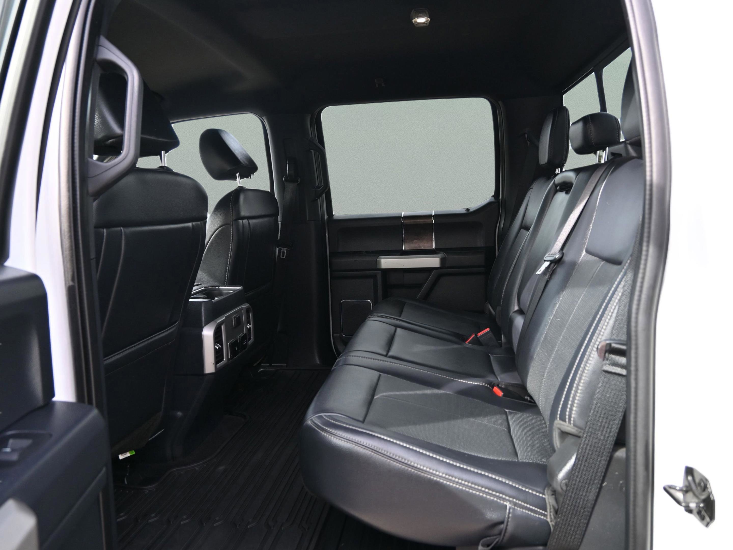 Certified 2022 Ford F350 Lariat w/ Lariat Ultimate Package image 8