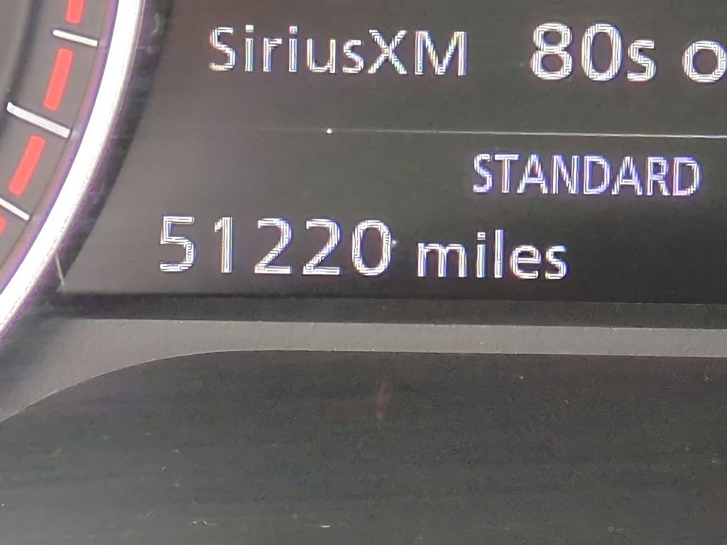 Used 2025 Nissan Pathfinder SV image 27