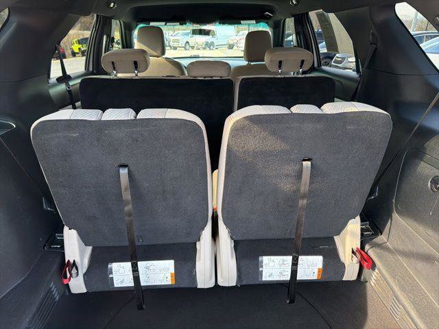 Used 2018 Ford Explorer FWD image 23