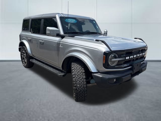Used 2024 Ford Bronco Outer Banks AWD/4WD image 5