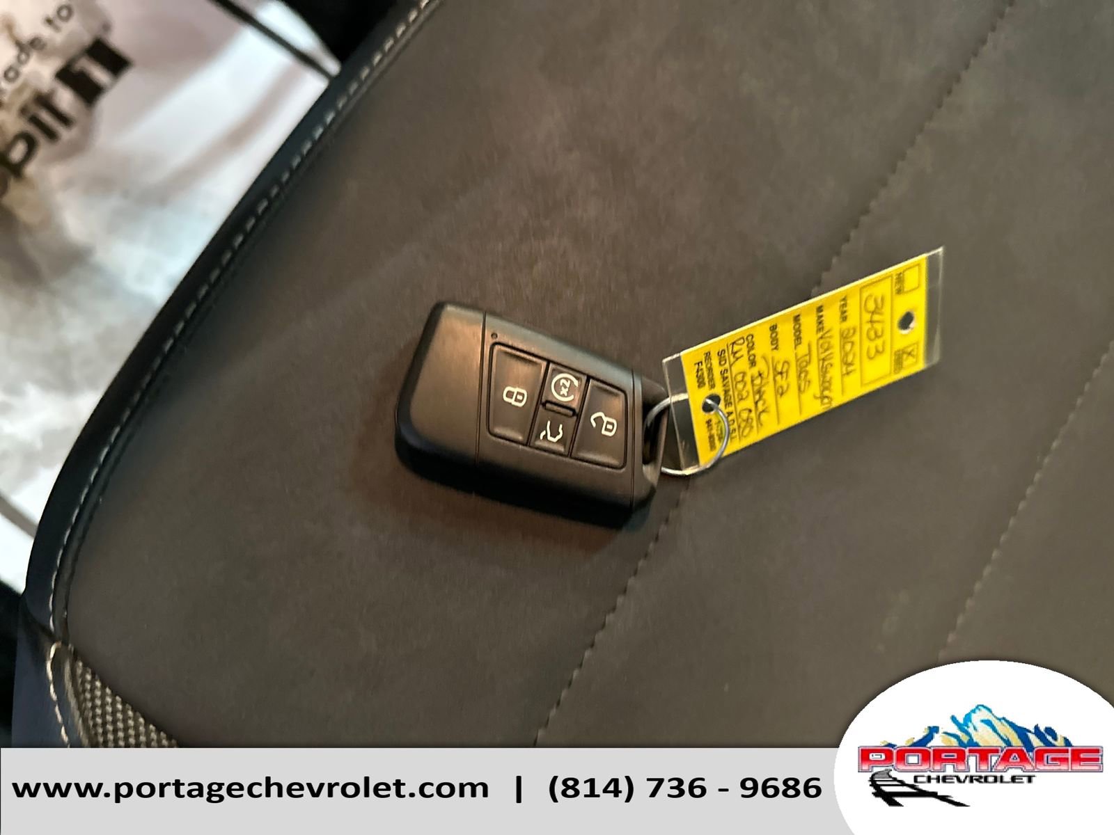 Used 2024 Volkswagen Taos SE image 32