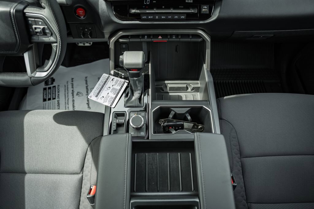 New 2026 Toyota Tundra SR5 image 30