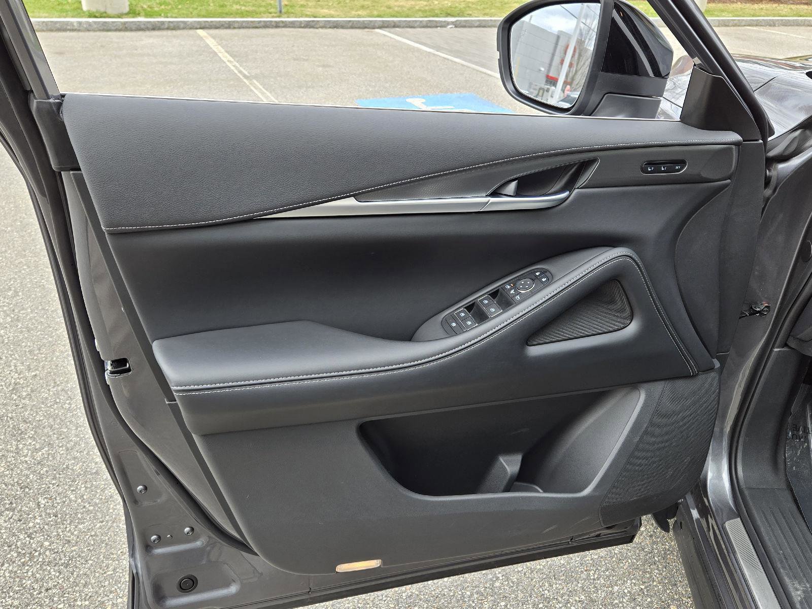 Certified 2026 INFINITI QX60 Pure w/ Cargo Package image 8