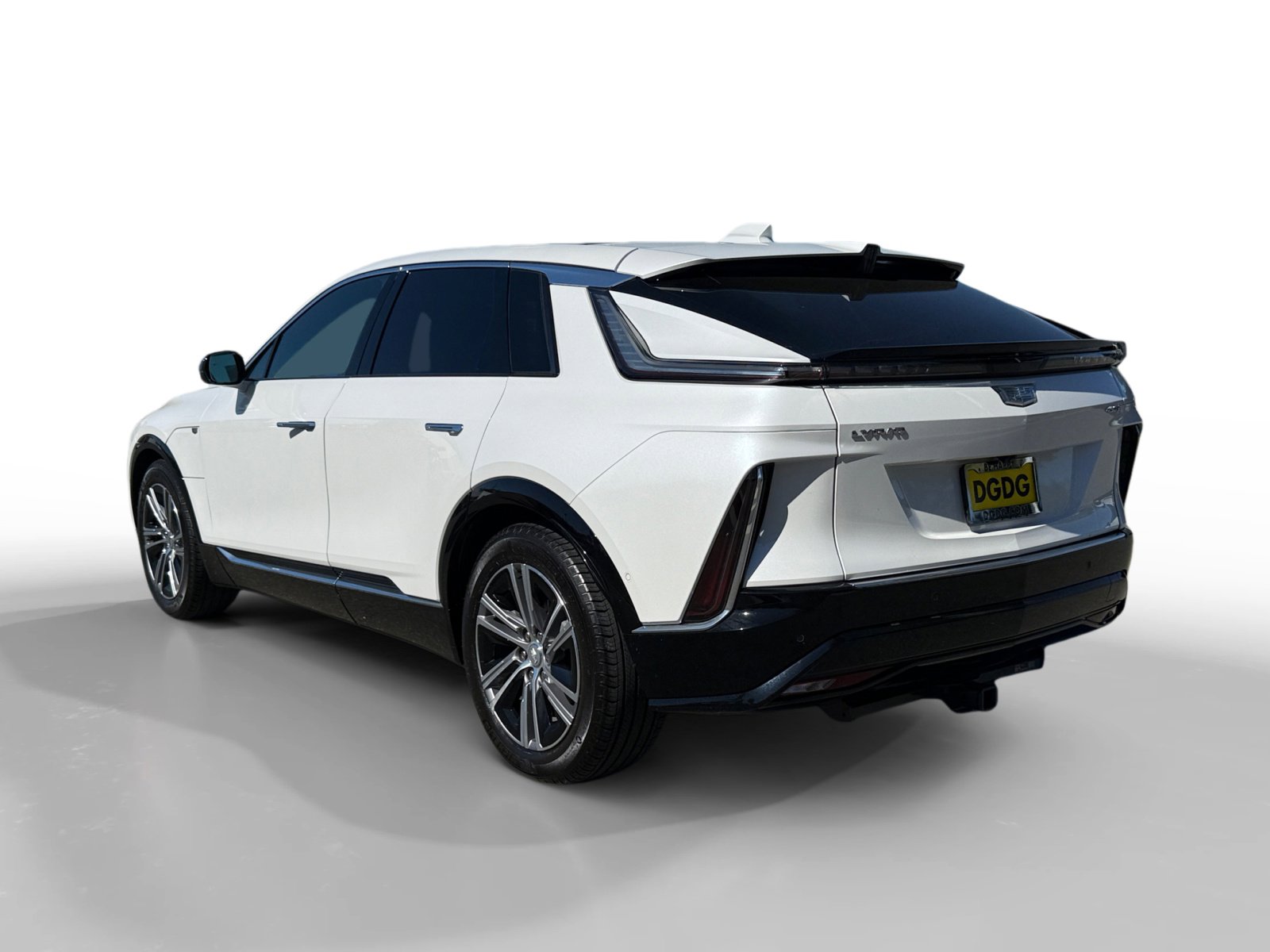 Used 2024 Cadillac Lyriq Luxury image 3