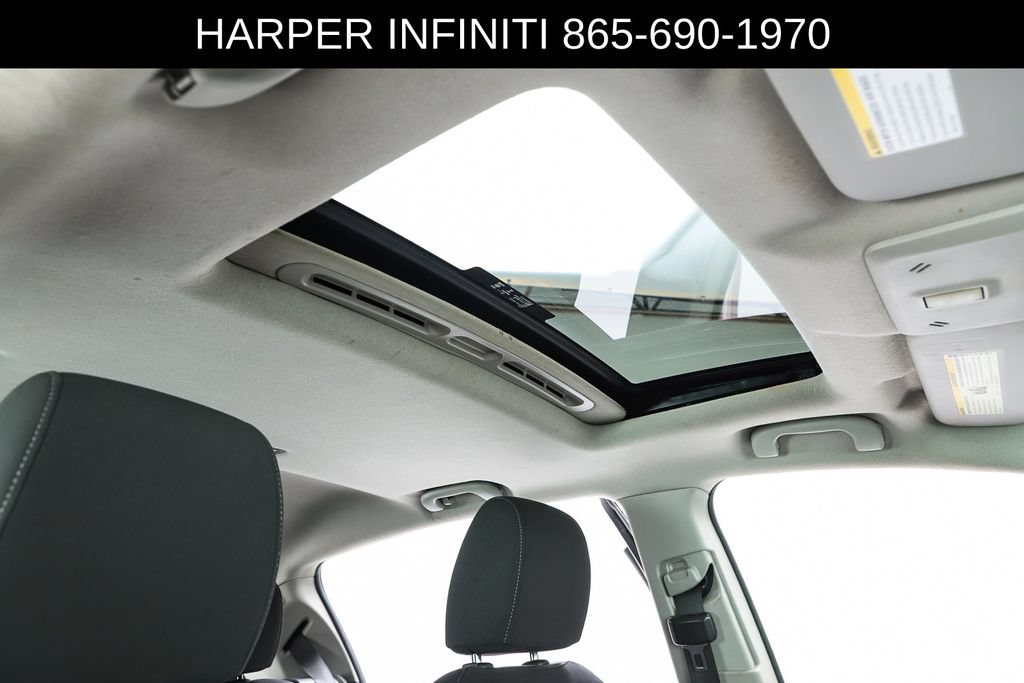Used 2014 Chevrolet Sonic LT w/ Fun and Sun Package FWD image 36