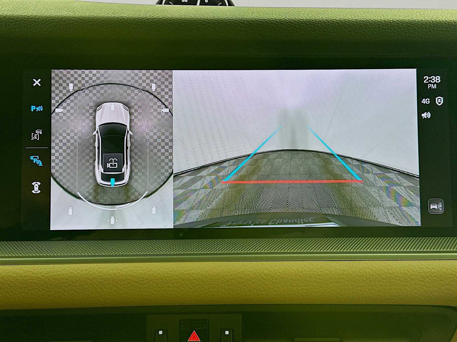 New 2026 Porsche Cayenne Coupe image 19