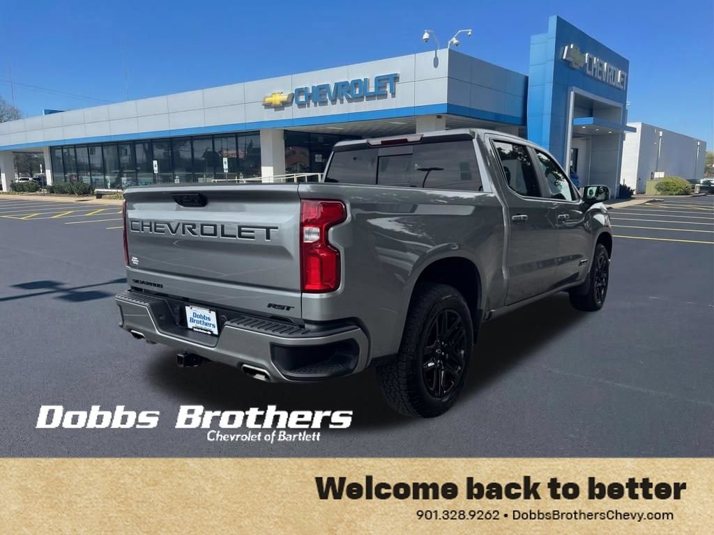 Used 2025 Chevrolet Silverado 1500 RST AWD/4WD image 8