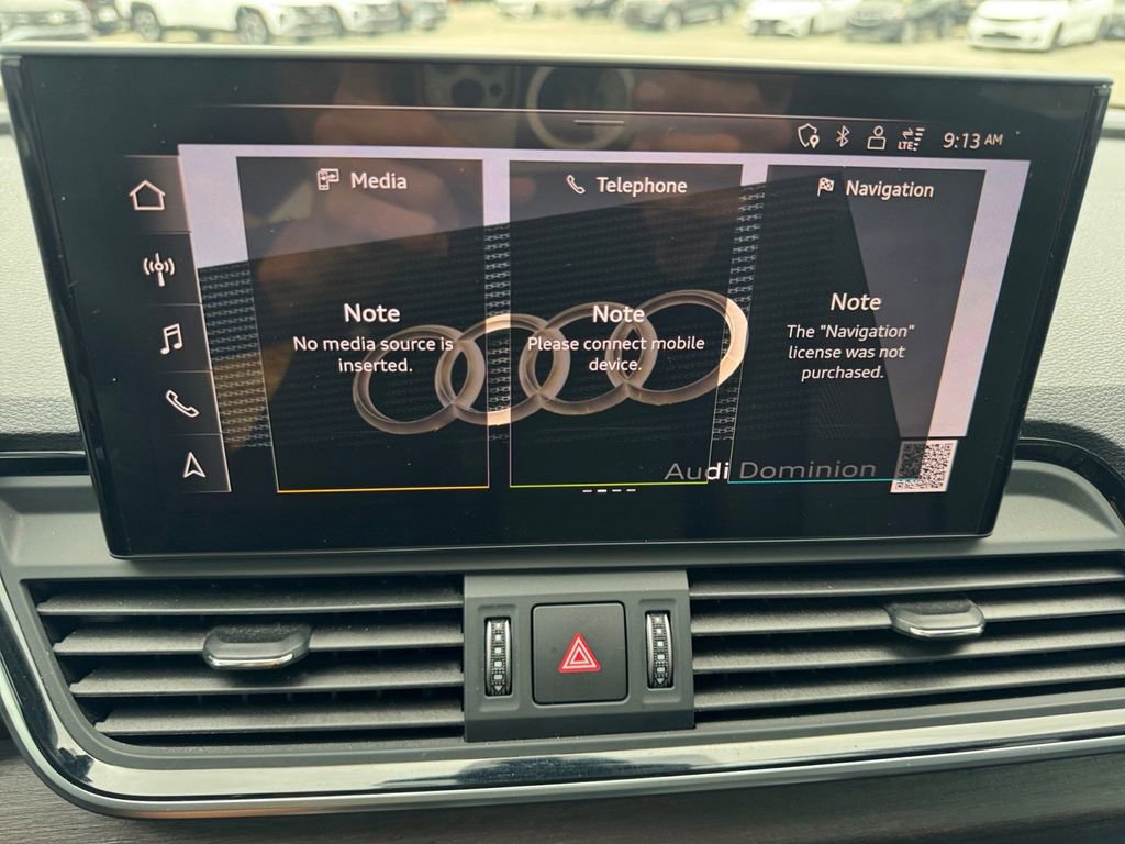 Used 2024 Audi Q5 2.0T Premium w/ Convenience Package image 17